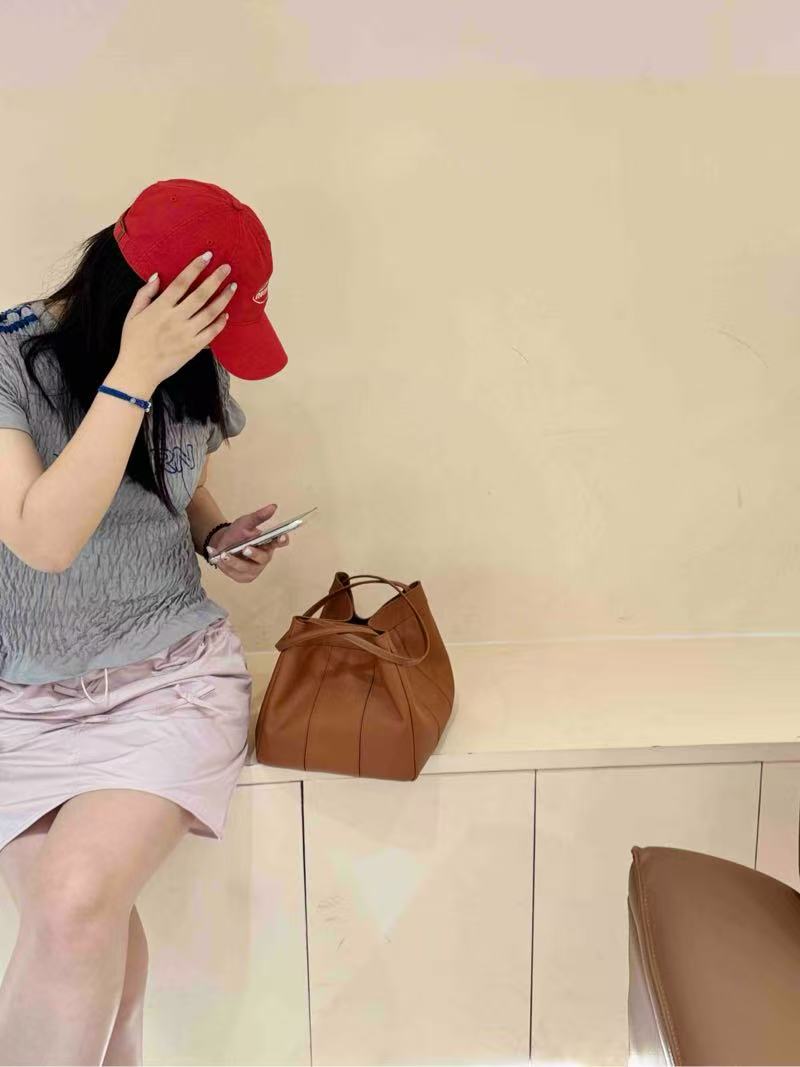 棕色