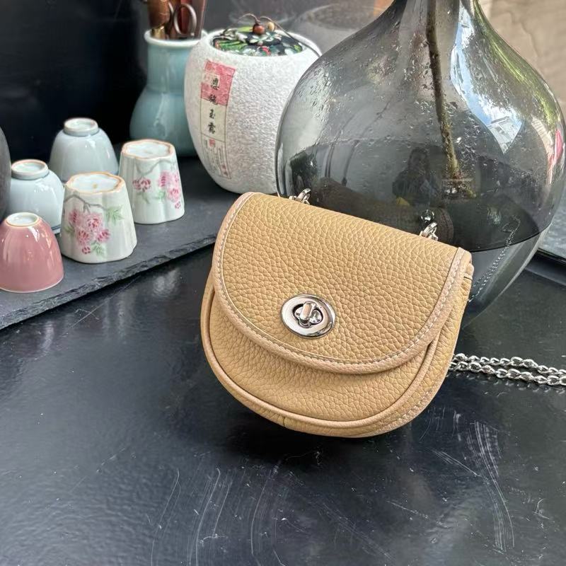 风衣灰