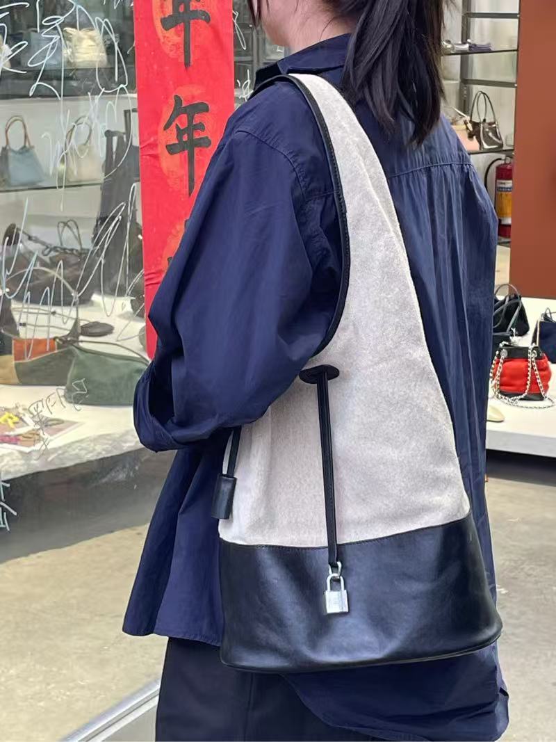 黑/白